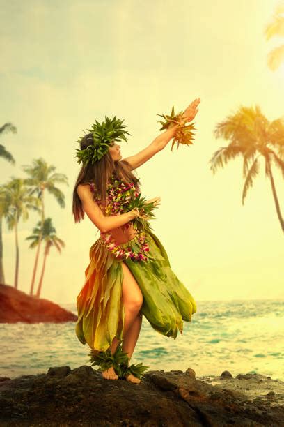 Hula girl play  We know that you are a great fan of Escape games but that does not mean you should not like puzzles